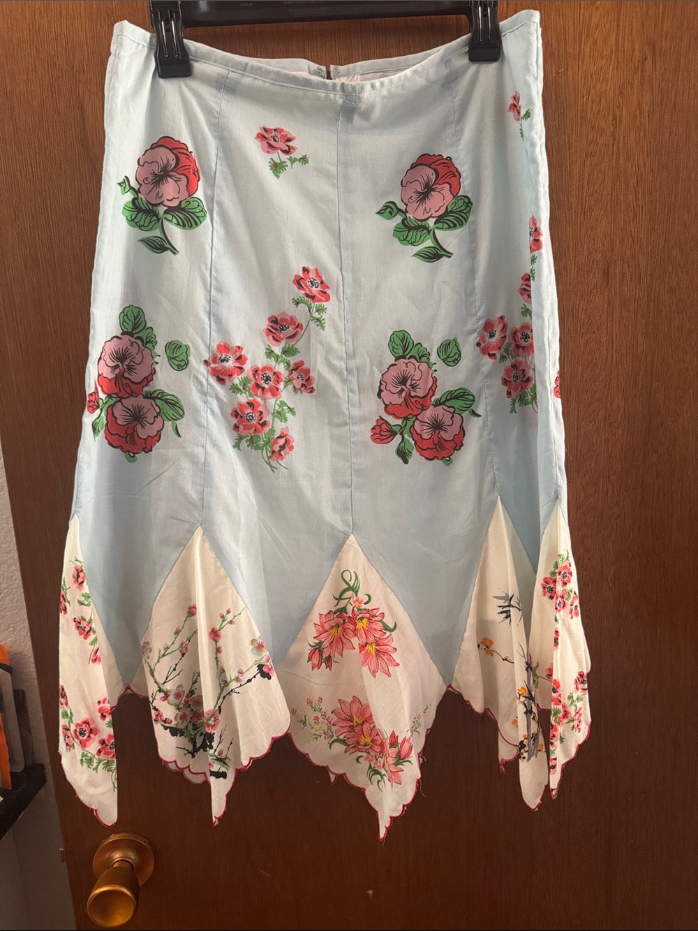 Floral Asymmetrical Handkerchief Hem Skirt - Light Blue & Cream